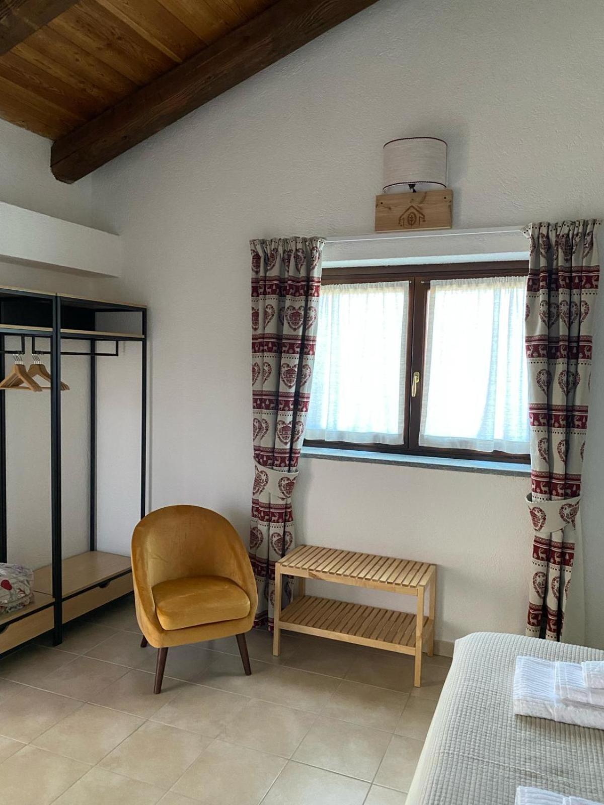 Green Mountain Lodge Oulx Esterno foto